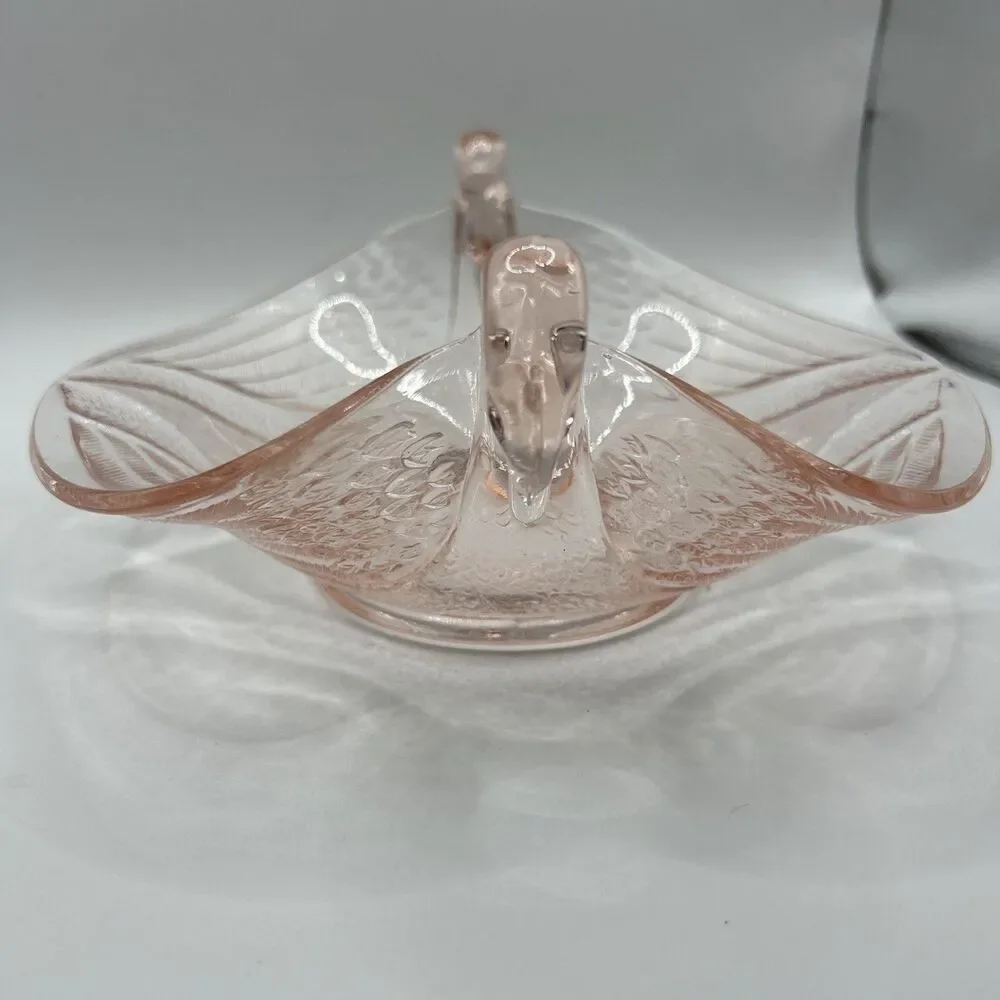 Fenton Pink Depression Glass Double Swan Console Bowl VTG Excellent Condition